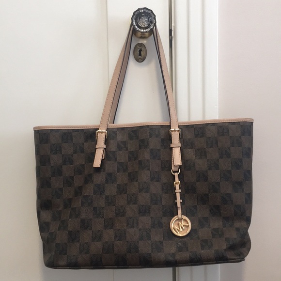 michael kors checkered tote